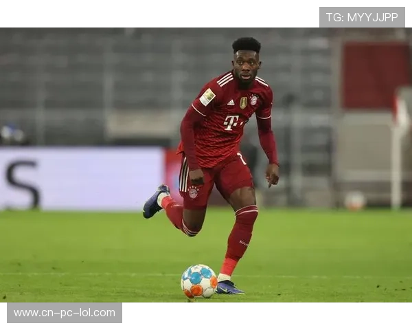 足球球星被绿事件回顾揭示感情风波与媒体炒作背后的真相